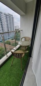 Silver Stays Lavington