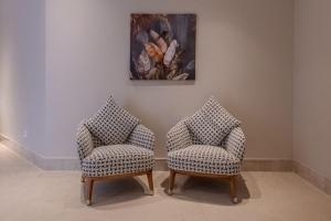 Cozy first floor city view 2BR