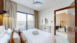 Vacationer Holiday Homes I Premium 2 Bedroom l High-Rise City Escape