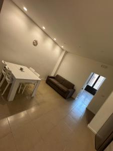 Damico white loft