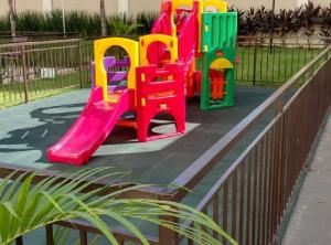 Luxo e Novo na Gleba - 2 Quartos com Ar Quente-Frio