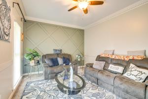 Residential Cul-De-Sac Suburban Memphis Hideaway!