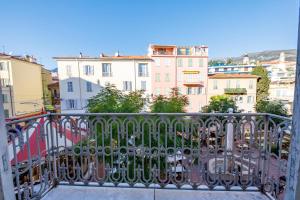 Somptueux Apt 137m2 Vue Mer Carré dOr Menton
