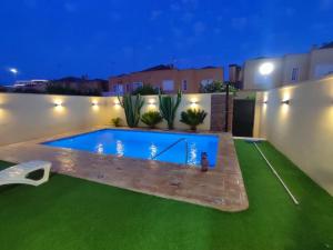 VIVE JEREZ Casa de lujo con piscina y barbacoa en la mejor zona de Jerez de la Frontera