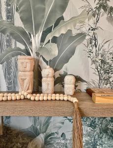 Coastal Bliss Lodge with Direct Beach Access