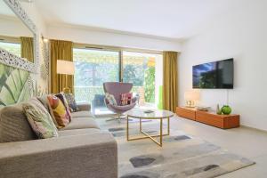 Le Jungle by Winsome Destination