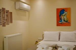 Elegant Breeze Apartment