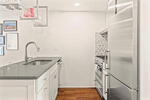 Washington Square West - Unit A