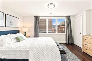 Washington Square West - Unit A