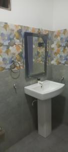 Secret Relax Inn Hotel & Guest House