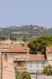 Cannes 2 pièces lumineux terrasse ensoleillée