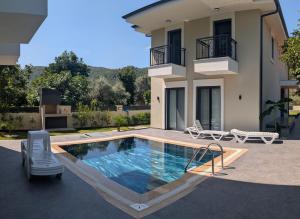 Villa Mare Luna & Villa Mariposa - Dream Luxury Summer Residences by the Aegean Sea