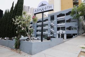 Days Inn by Wyndham San Diego/Downtown/Convention Center