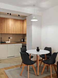 Modern City Apartment Budva 1-Central Location,5 min to Beach