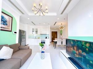 Luxury Vinhomes Central Park - Thamin Residence