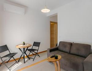Modern City Apartment Budva 2-Central Location,5 min to Beach