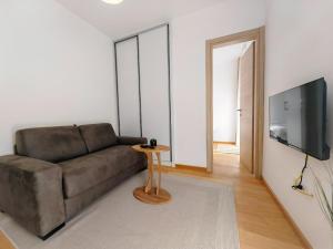 Modern City Apartment Budva 2-Central Location,5 min to Beach