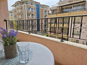 SUN LIGHT Slnečné pobrežie