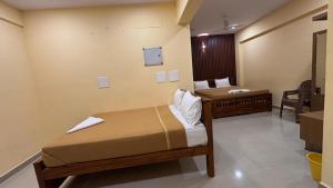 JR Residency-A Budget Luxury Stay