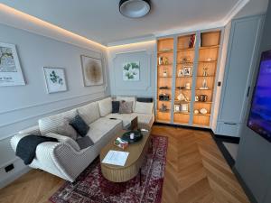 NEW Apartment in the Center