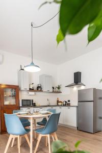 Trilocale 2 camere, con piscina