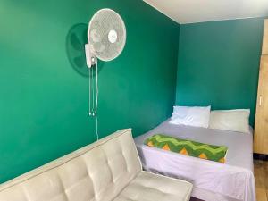 Estudio renovado Belén, ubicación e iluminación