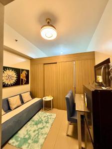 Poolside Bliss at Shore 2