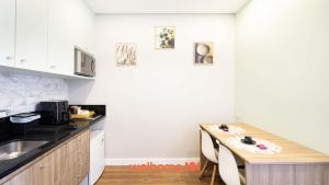 Studio em Cotia com piscina e lazer completo