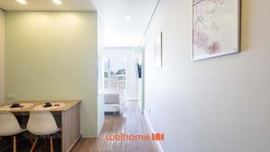 Studio em Cotia com piscina e lazer completo