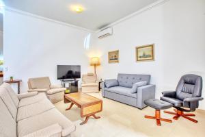 Charming Maltese Maisonette