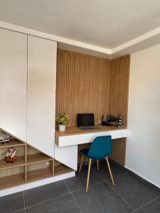 Coastal Charm Stay - sunny, calm spacious