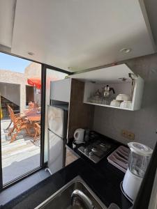 Coastal Charm Stay - sunny, calm spacious