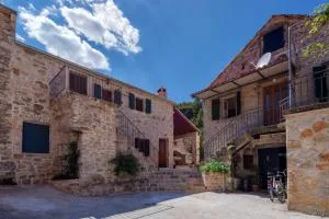 Stone Villa Marjan - Pitve