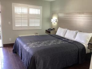 Mayfair Inn Onratio Airport & Convention Center