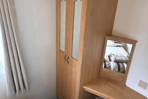 Llanarmon-yn-Ial Mold 3-Bed Caravan Sleeps 6