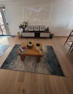 Cozy retreat bright spacious and calm