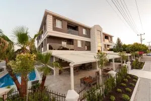 Atrium Apart Otel - Altınyunus