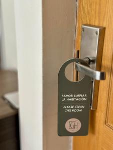 Laureles Guest House LGH Hotel