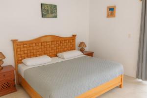 Hotel Brisas Del Lago