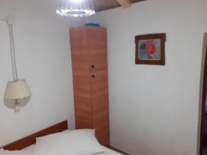 Secluded house with a parking space Cove Tudorovica, Korcula - 11426