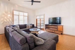 Baudin On Bay - Family Escape by the Foreshore