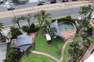 Palmira Cove - Riverfront Retreat with Pool & Spa