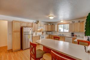 Boulder Creek Cabin by Casago McCall - Donerightmanagement