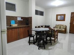 Apartment near the sea in Salinas with garage