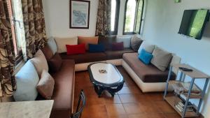 Cozy appartement à KABILA Ouvert uniquement aux familles et couples mariés