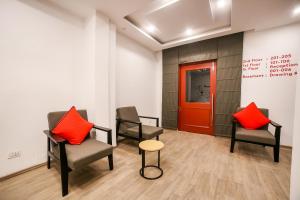 OYO 76804 OYO Townhouse 330