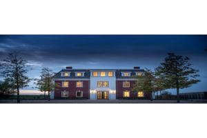 Apartment in Colijnsplaat with Sauna and Jacuzzi