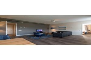 Apartment in Colijnsplaat with Sauna and Jacuzzi