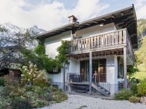 Chalet in Leogang near Ski Lifts