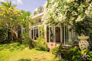 Uluwatu huge villa TOP spot walking to the beach